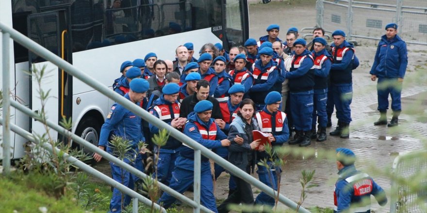 FETÖ davasında eski amirallere ağırlaştırılmış müebbet