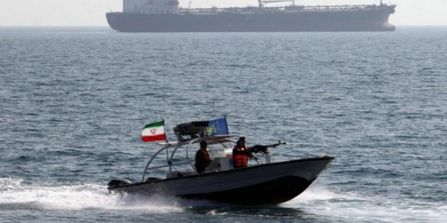 İran, Suudi Arabistan’a ait tekneye el koydu