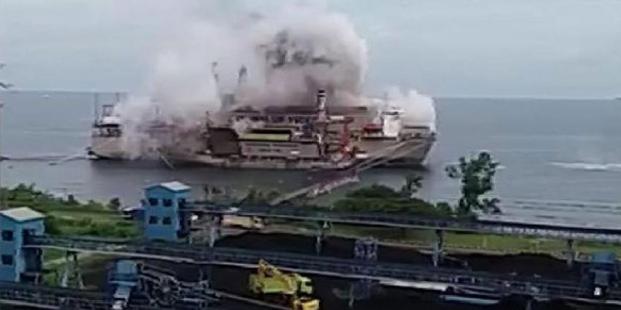 Karadeniz Power Ship enerji gemisinde patlama