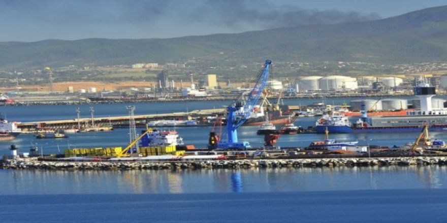 Cezayir Skikda limanı için Çinlilerle anlaştı