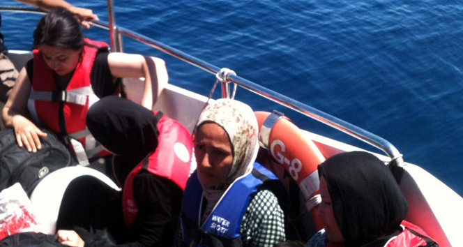 Sahil Güvenlik 126 sığınmacıyı kurtardı