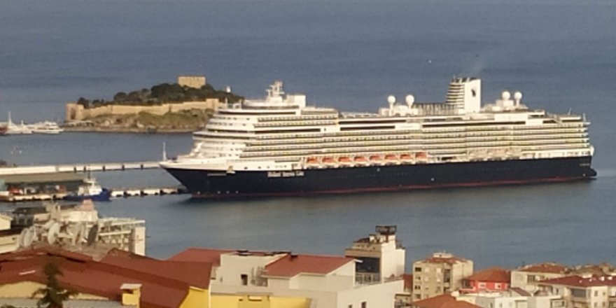 3 yıl sonra Kuşadası’na geri döndü