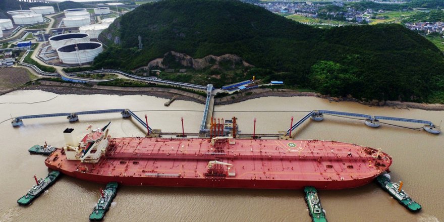 Çin dünyanın en akıllı tankerini inşa etti