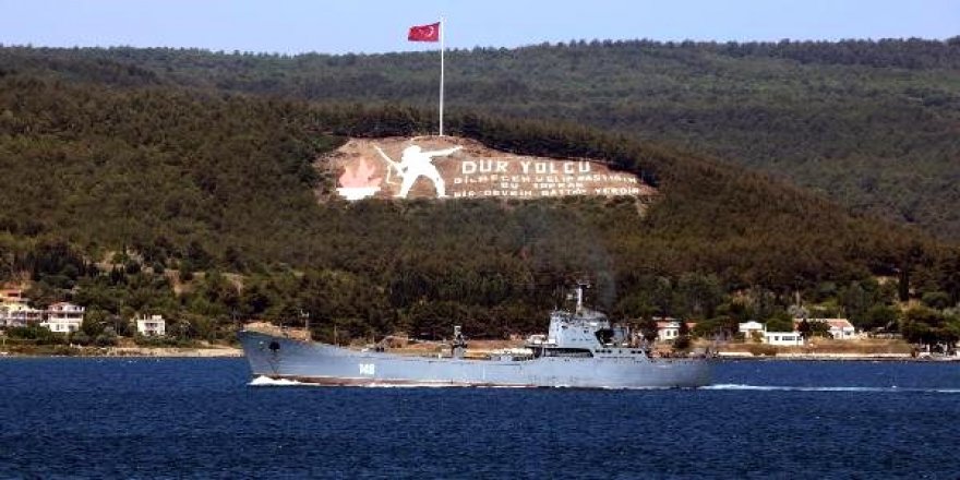 Rus savaş gemileri Akdeniz'e iniyor