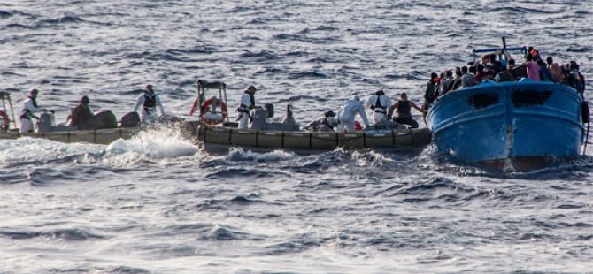 Sicilya açıklarında tekne battı: 2 ölü