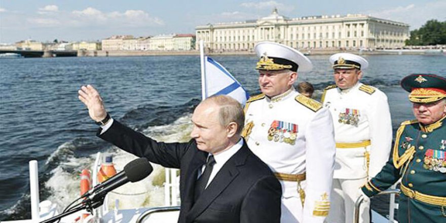 Putin’den ‘’Denizden üzerimize gelmeyin” mesajı