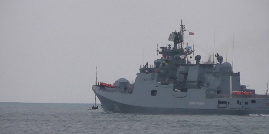 ABD Rus donanmasından çok rahatsız