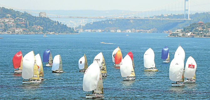 Deniz Kuvvetleri Kupası'nda 62 tekne yarışacak