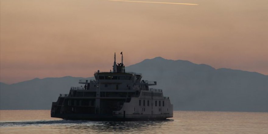 İran ile Katar arasında feribot seferleri başladı