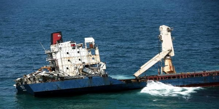 Şile'de terk edilen gemiden yakıt sızıntısı iddiası