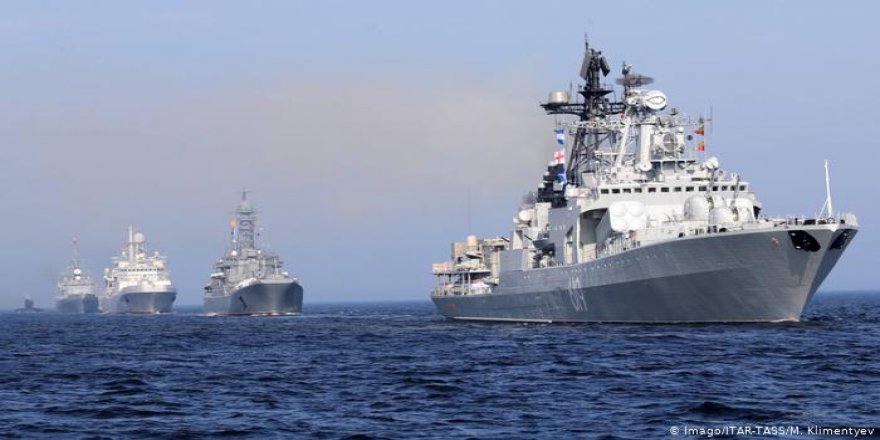 Rus Donanması'ndan Akdeniz'de tatbikat