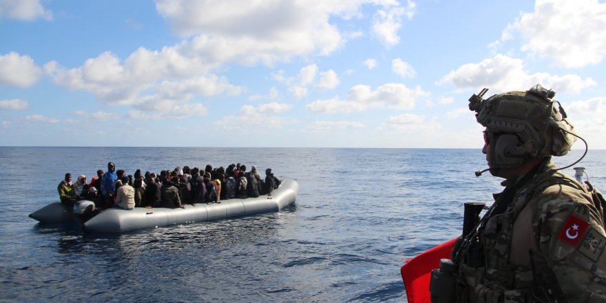 Göçmenler Libya Sahil Güvenliğine teslim edildi