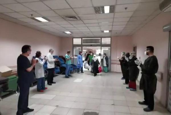 Erzurum'da Taburcu Olan Hastalar Alkışlarla Uğurlandı