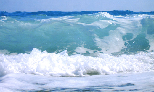 Deniz dalgalarından elektrik enerjisi elde etti