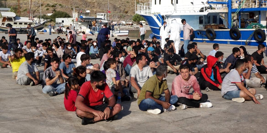 Çanakkale’de balıkçı teknesine göçmen operasyonu