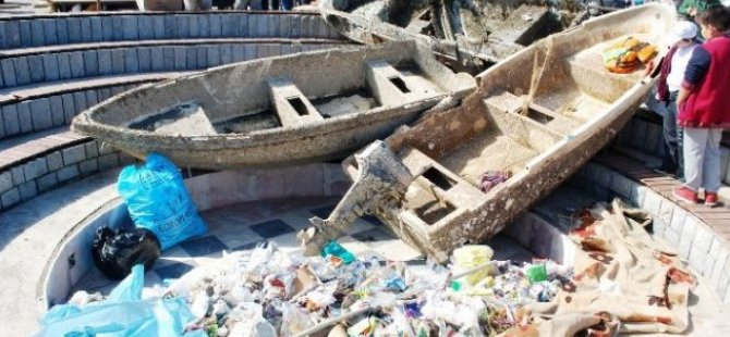 Denizden 3 tekne çıkarıldı