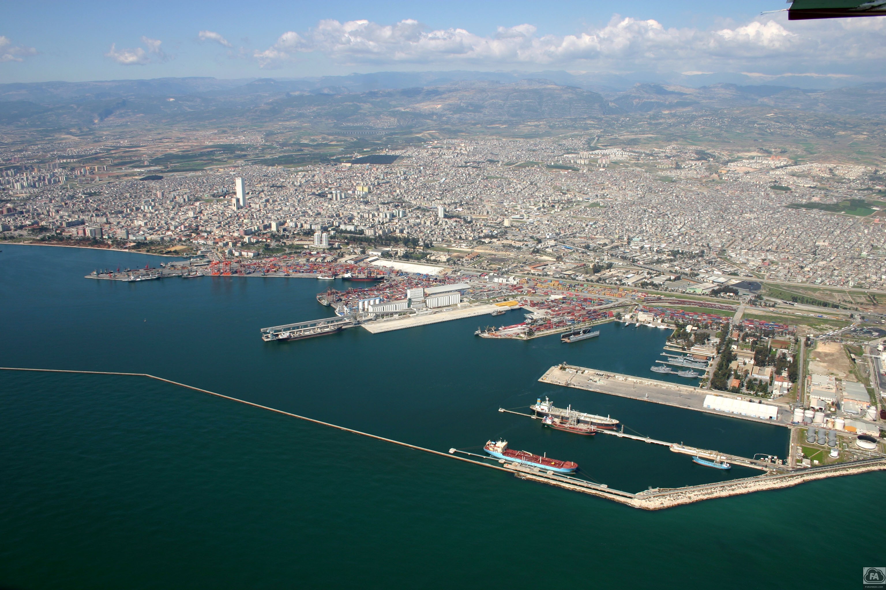 Limanlarla İlgili Sunulan Teklif Yeniden Meclis Gündeminde