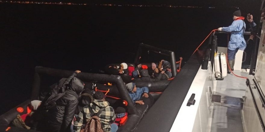 Türk Kara Sularına Geri İtilen 28 Göçmen Kurtarıldı