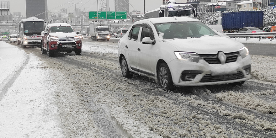 İstanbul Valisi Yerlikaya'dan Önemli Uyarılar!