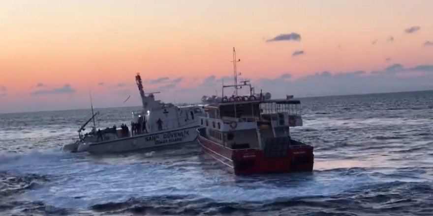 İzmir Açıklarında 278 Düzensiz Göçmen Yakalandı