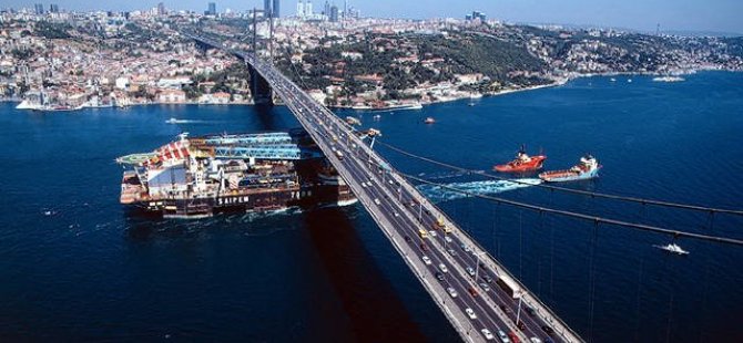 SAIPEM 7000, İstanbul Boğazı'na giriş yaptı