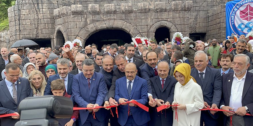 Trabzon'da Tarihi Vadilerin Arasındaki "Tünel Akvaryum" Ziyarete Açıldı