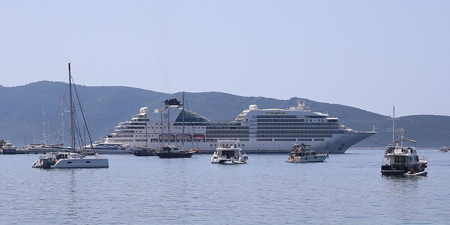 Seabourn Encore, Bodrum'da Mola Verdi