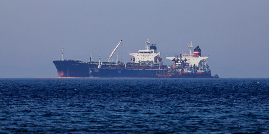 Yunanistan, Alıkoyduğu İran Petrol Tankerini Serbest Bıraktı