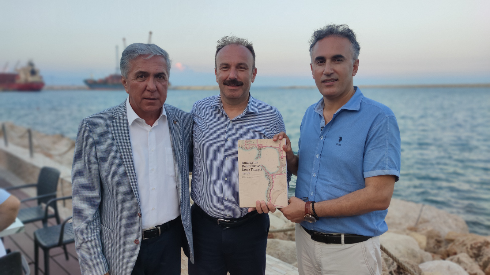 "Antalya'nın Denizcilik ve Deniz Ticareti Tarihi" Kitabı Tanıtıldı