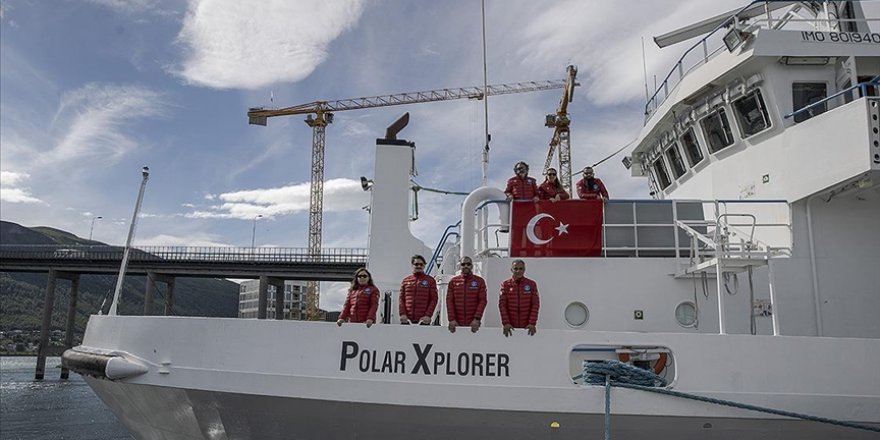 Türk Ekibi Arktik Okyanusu’ndaki Araştırma Seferine Başladı