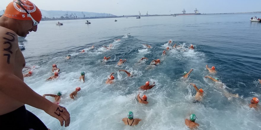 Zonguldak'ta 3. Uluslararası Açık Su Yüzme Yarışları Düzenlendi