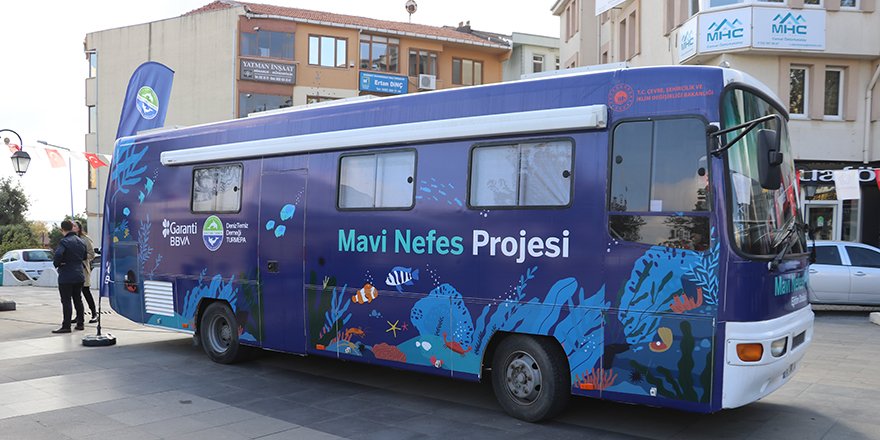 "Mavi Nefes Projesi Eğitim Otobüsü" 60 Bin Öğrenciye Ulaşmayı Hedefliyor