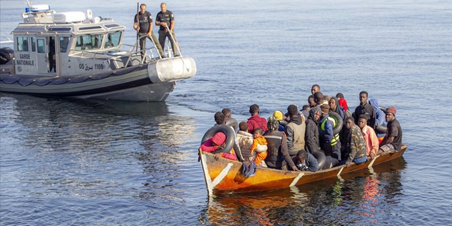 Tunus'tan Her Yıl Binlerce Göçmen Avrupa Hayaliyle 'Ölüm Teknelerine' Biniyor