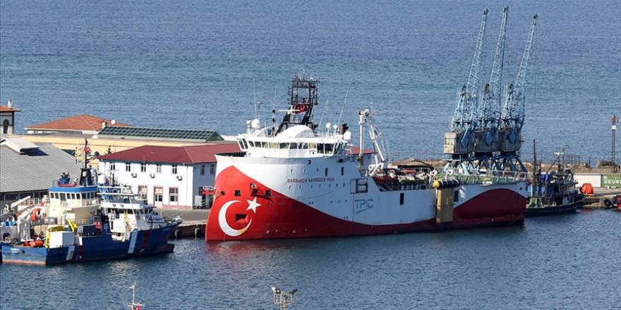 'Barbaros Hayrettin Paşa' Sismik Araştırma Gemisi Trabzon Limanı'na Geldi