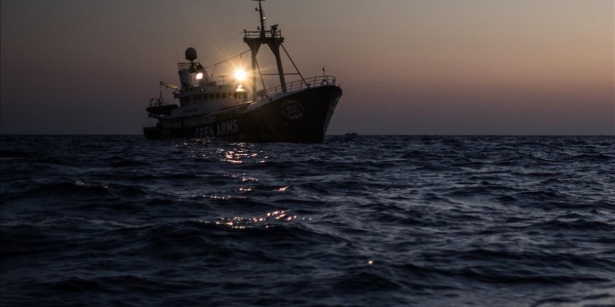 İtalya ve Almanya Düzensiz Göçmen Konusunda Karşı Karşıya Geldi