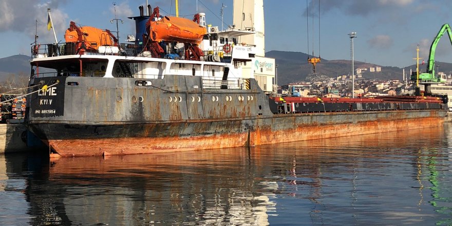 İzmit Körfezi'ni Kirleten Gemiye 3,5 Milyon Lira Ceza Kesildi
