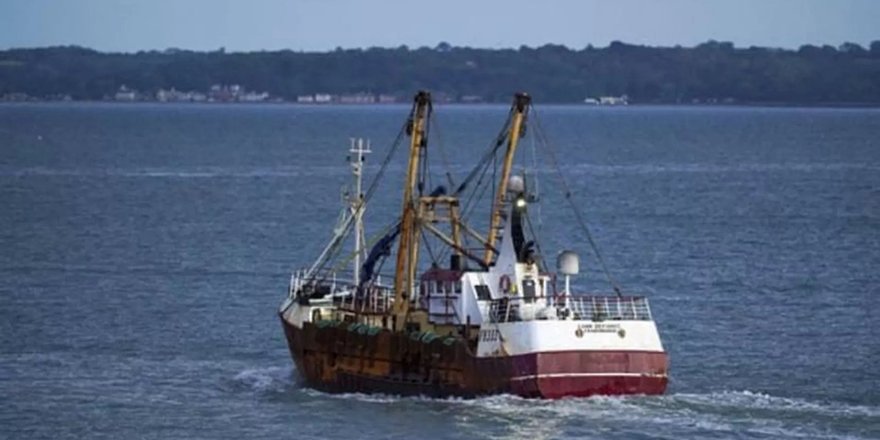 Kaybolan Balıkçı 2 Gün Şamandıraya Tutunarak Hayatta Kaldı