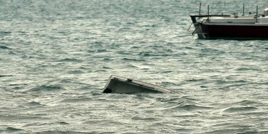 İspanya'da Balıkçı Teknesi Battı 2 Kişi Öldü