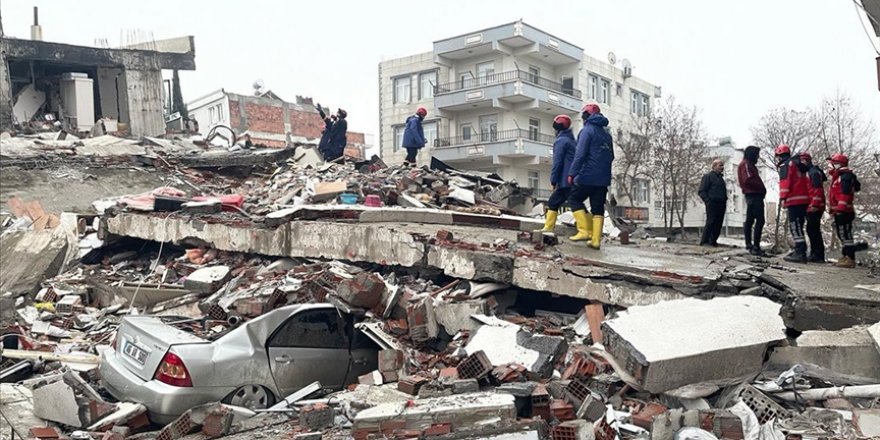 Gaziantep, Kahramanmaraş, Adıyaman, Malatya ve Şanlıurfa'da Arama Kurtarma Sürüyor