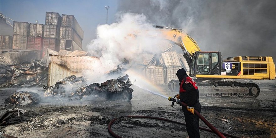 İskenderun Limanı'ndaki Yangın Söndürüldü, Denizcilik Faaliyetleri Başladı