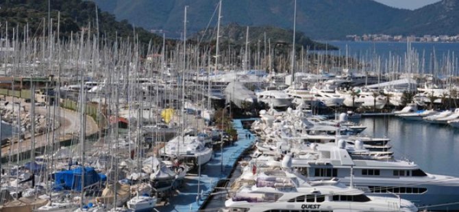 Marmaris yat limanı Boat Show'u aratmıyor