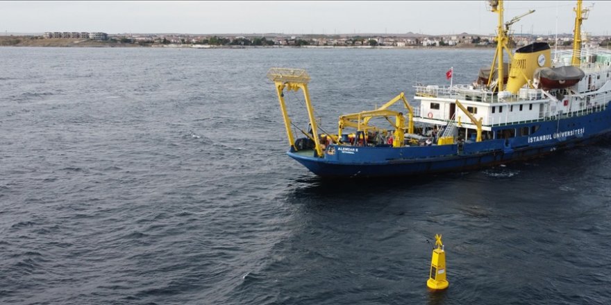İklim Değişikliğinin Marmara Denizi'ne Etkileri Şamandıralarla Takip Ediliyor