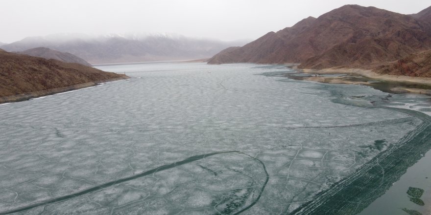 Kırgızistan ve Çin, Küçük Hidroelektrik Santrali İnşası İçin Sözleşme İmzaladı