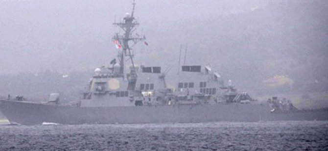 ABD savaş gemisi USS Ross Türk bayrağı açtı