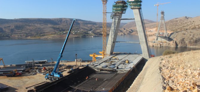 Türkiye'nin 3.büyük köprüsü gün sayıyor