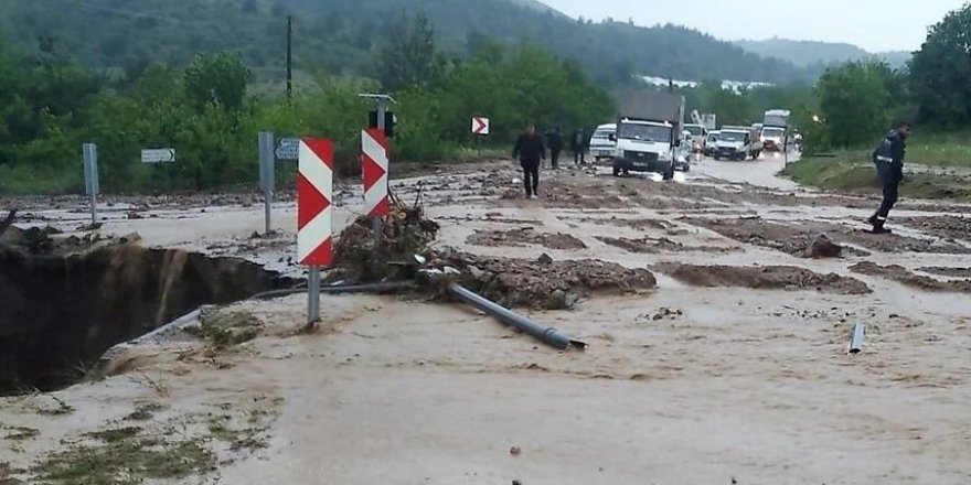 Bilecik'te Şiddetli Yağış Hasara Neden Oldu