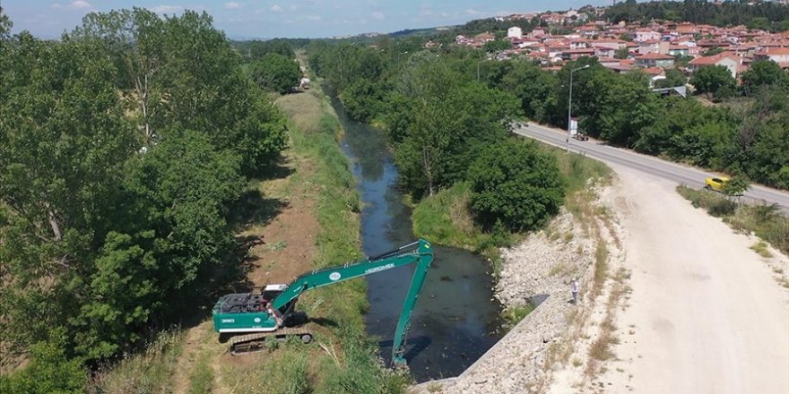 Kirlilikle Gündeme Gelen Drenaj Kanalı Temizlendi