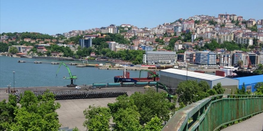 Zonguldak'ta Kuru Yük Gemisinde Mayın Paniği