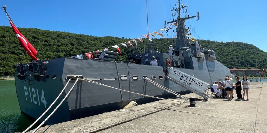 TCG Karadeniz Ereğli Gemisi Bartın'da Ziyarete Açıldı