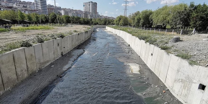 Haramidere'de Koku ve Kirlilik Oluştu